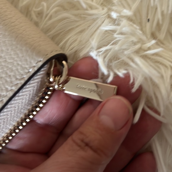 BNWT Kate spade Straw Medium with wallet color block included - Picture 14 of 14